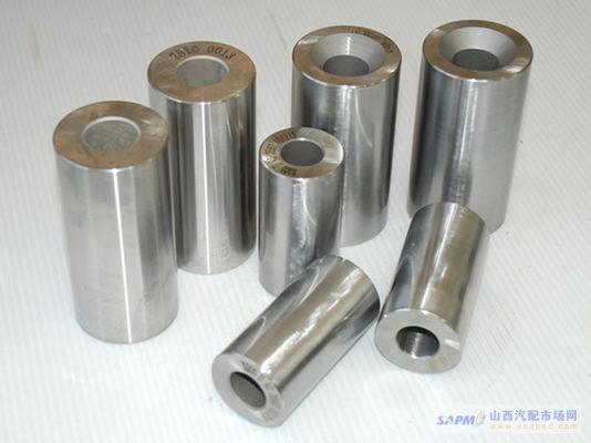 OM447 Engine Piston Pin Forging Or Extrusion Or Rotating Standard And Oversize For Processing Type